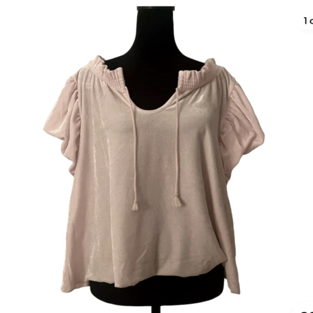 Free People pink Peach velvet top  sz Med Pit 21  Length 22 Nwot - Picture 4 of 6